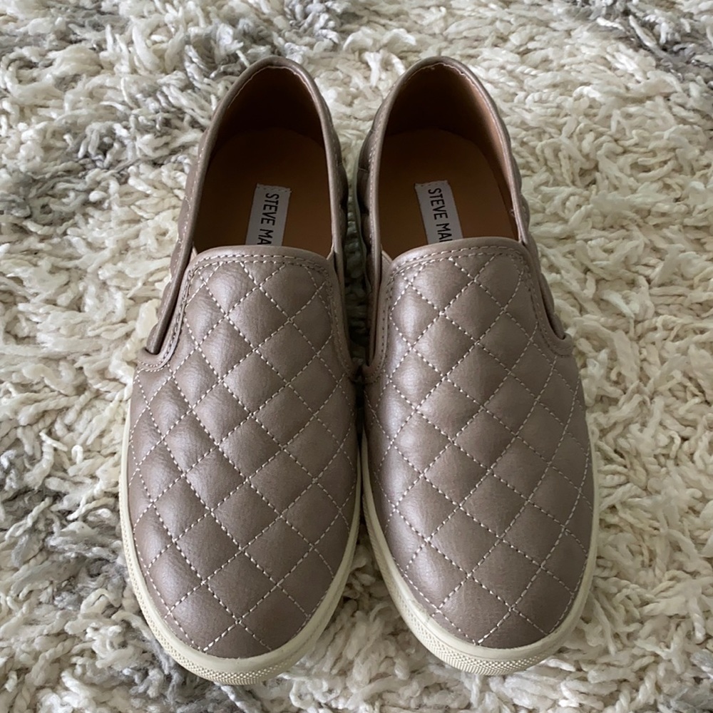 Steve Madden Ecentrcq size 7.5